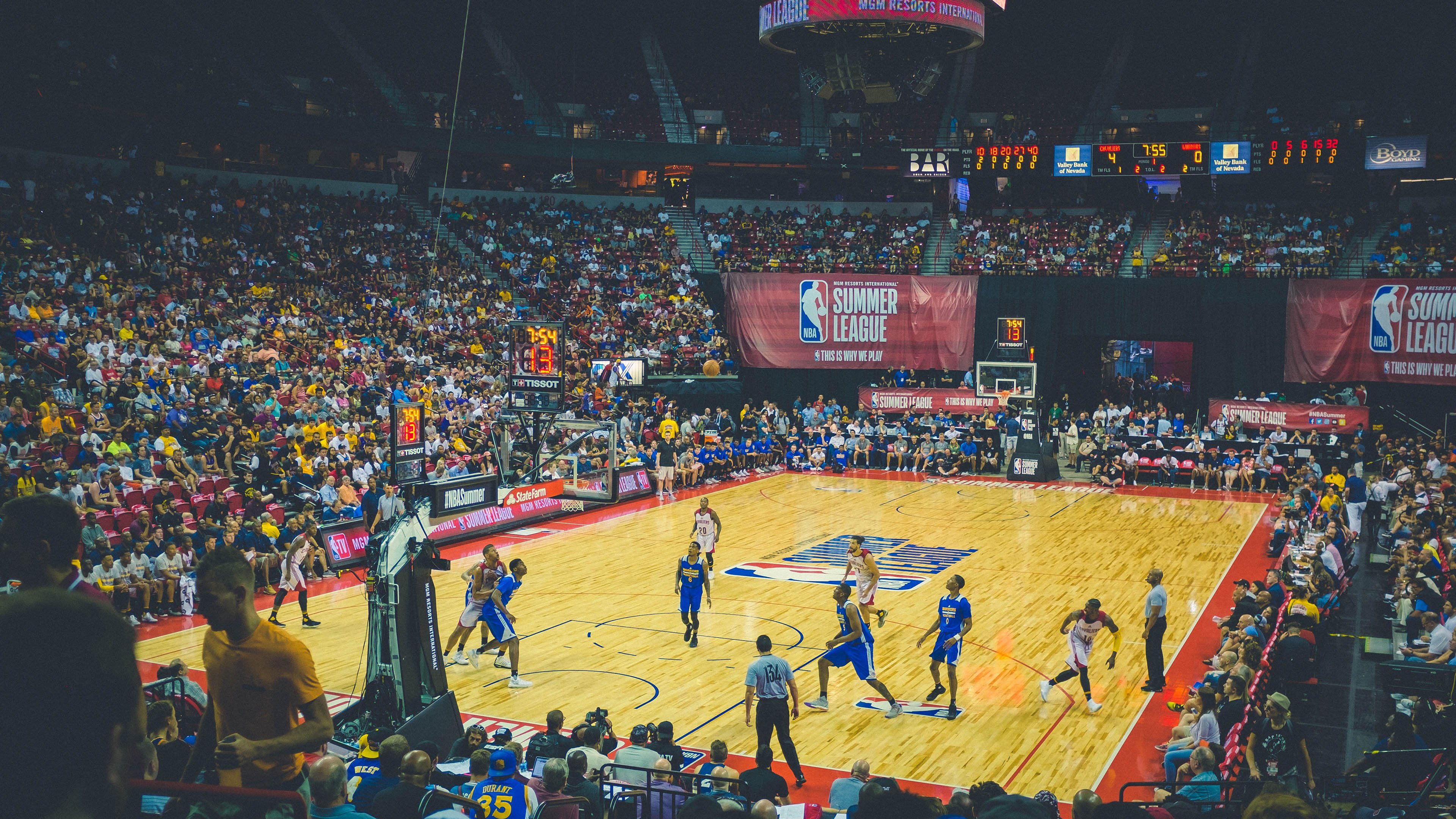 巴雷特:全黑队背后进攻的灵魂人物,掌控比赛节奏,巴雷特出场